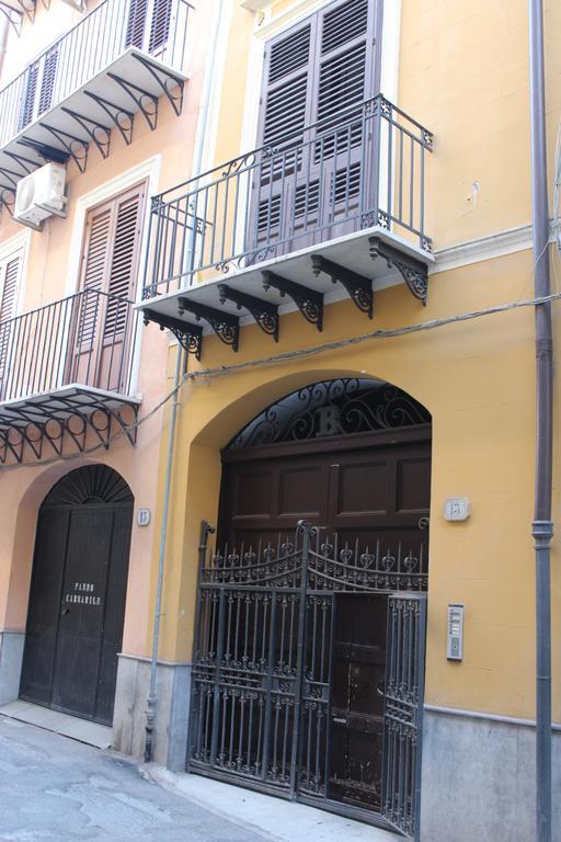 Apartment Basile Palermo Rum bild